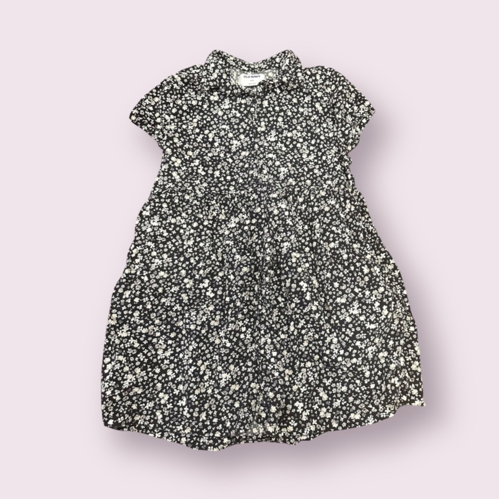 Old Navy Casual Girls Dress. Size M (8) - Picture 2 of 5
